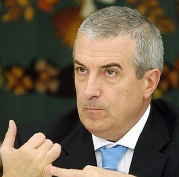 Tăriceanu: Parteneriatul propus de Iohannis Parlamentului s-a transformat într-o critică fără menajamente